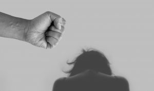 Ilusrasi penganiayaan terhadap wanita 65 tahun. (Pixabay)