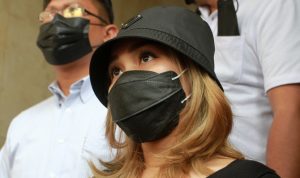 Artis Ayu Rosmalina atau Ayu Ting Ting mendatangi Polda Metro Jaya, Selasa (31/9). (Dery Ridwansah/JawaPos.com)