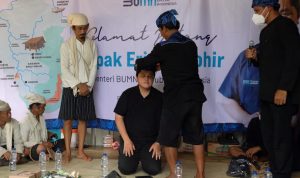 Menteri Badan Usaha Milik Negara (BUMN) Erick Thohir mendapatkan gelar adat Dulur Baduy dari masyarakat Baduy. (istimewa)