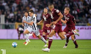 DIKAWAL: Pemain Juventus mendapat kawalan 3 punggawa Torino, lanjutan Liga Serie A. (@juventusfcen/twitter)