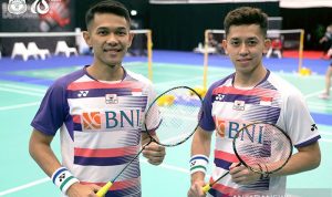 (kiri kanan) Pasangan Fajar Alfian/Muhammad Rian Ardianto menjadi ganda putra Indonesia keempat yang lolos ke babak 16 besar Denmark Open 2021 setelah memastikan kemenangan atas Lu Ching Yao/Yang Po Han dari Taiwan, Rabu (20/10/2021, 12:57 WIB). ANTARA/Twitter/@INABadminton/pri.
