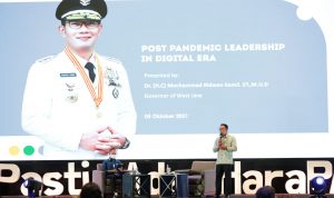 Gubernur jawa Barat ketika menjadi narasumber woekshop nasional dpp pan di bali