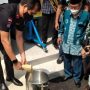 Kepala BNNP Banten Brigjen Pol Hendri Marpaung memusnahkan barang bukti sabu seberat 500,299 gram di kantor BNN Banten di Serang, Jumat. ANTARA/Mulyana.