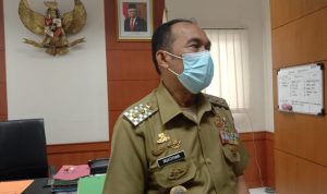 Ngatiyana Respon Kasus Korupsi ASN Pemkot Cimahi, Ini Komentarnya Plt. Wali Kota Cimahi Ngatiyana saat ditemui di kantor, Senin (18/10)(Intan Aida/Jabar Ekspres)