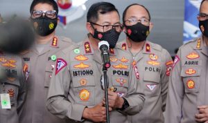 Oknum Polisi Pacaran Pakai Mobil Dinas PJR, Begini Kata Kakorlantas Oknum Polisi Pacaran Pakai Mobil Dinas PJR, Begini Kata Kakorlantas