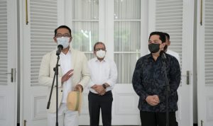 Menteri BUMN erick Tohir dan Ridwan Kamil memberikan keterangan kepada pers tentang kelanjutan pengembangan kawasan Rebana