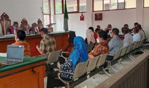 Sidang Aa Umbara, Saksi Mengaku Memberikan Uang Rp 10 Juta untuk Mutasi Jabatan Proses Sidang Bupati KBB Non Aktif Aa Umbara dengan agenda mendengarkan keterangan saksi