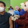 Pelaksanaan vaksin di pelosok desa di Jabar