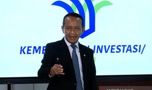 Tangkapan layar - Menteri Investasi/Kepala Badan Koordinasi Penanaman Modal (BKPM) Bahlil Lahadalia dalam konferensi pers paparan realisasi investasi di Jakarta, Rabu (27/10/2021). ANTARA/Youtube BKPM TV - Invest Indonesia/pri.
