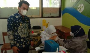 Baru 35 Persen, Pelajar di Kabupaten Bandung Jalani Vaksinasi Baru 35 Persen, Pelajar di Kabupaten Bandung Jalani Vaksinasi