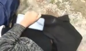 Tangkapan layar aksi perundungan terhadap siswi SMP di Sarijadi