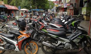 Dishub KBB Bina 156 Juru Parkir Terdaftar ILUSTRASI: Parkir di area publik KBB.