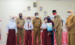 Wakil Wali Kot Depok, Imam Budi Hartono (IBH) (kedua dari kanan). (Istimewa)