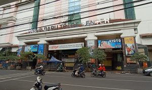 Pasar baru Trade Center. (Foto: Sandi Nugraha).