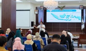 Disdik Depok Sebut Jumlah LKP yang Terdaftar Masih Sedikit Kegiatan Bimtek yang digelar Disdik Kota Depok bagi peserta LKP. (Istimewa)