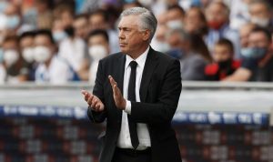Ketar-ketir Ancelotti Jelang 'El Clasico' Pelatih Real Madrid Carlo Ancelotti saat menyaksikan pertandingan La Liga Santander antara RCD Espanyol melawan Real Madrid di RCDE Stadium, Barcelona, Spanyol, pada 3 Oktober 2021. ANTARA/REUTERS/Pics Action/NurPhoto/Jose Breton.