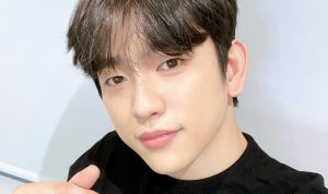 Jinyoung GOT7 Berperan Ganda di Film "Christmas Carol", Ini Sinopsis Filmnya Jinyoung GOT7 Berperan Ganda di Film "Christmas Carol", Ini Sinopsis Filmnya