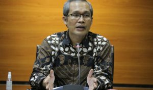 tersangka kasus korupsi e-ktp di singapura, kpk