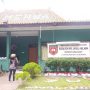 Markas Menwa UNS ditutup sementara waktu usai kasus meninggalnya mahasiswa saat mengikuti Diklatsar Menwa. ANTARA/Aris Wasita