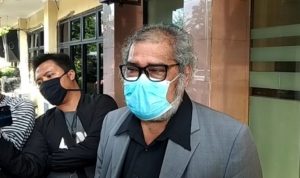 Penggunaan BPA Masih Banyak Ditemukan, Komnas PA: Bahaya Bagi Kesehatan Anak! Ketua Komisi Nasional Perlindungan Anak (Komnas PA), Arist Merdeka Sirait meminta agar pemerintah selaku regulator segera membuat aturan yang tegas untuk pelabelan produk free BPA. (Abdul Rahman/JawaPos.com)