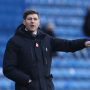 Manajer Rangers Steven Gerrard saat menyaksikan laga Scottish Premiership antara Rangers vs Celtic di Ibrox, Glasgow, Skotlandia, Inggris, pada 2 Januari 2021. ANTARA/REUTERS/Russell Cheyne.