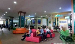 Situasi Mal Pelayanan Publik Kabupaten Bekasi di Lotte Mart Cikarang, Kabupaten Bekasi, Jawa Barat. ANTARA/Pradita K Syah