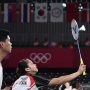 Praveen/Melati gagal melangkah lebih jauh dalam turnamen Indonesia Badminton Festival setelah tersingkir pada babak kedua Indonesia Open 2021. ANTARA FOTO/Sigid Kurniawan/rwa (ANTARA FOTO/SIGID KURNIAWAN)