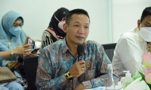 KUNJUNGAN KERJA: Anggota Komisi III DPRD Provinsi Jawa Barat Hasim Adnan mendorong perusahaan segera merealisasikan pembayaran Pajak Air Permukaan (PAP). (Humas DPRD Jabar).
