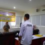 Kepala Bidang Pemberdayaan Sosial Dinas Sosial (Dinsos) Kota Depok saat lakukan pembinaan Katar, Eneng Sugiarti. (Istimewa)