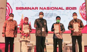 Genjot Ekspor Nasional, bank bjb Jalin Kerja Sama dengan Indonesia Eximbank