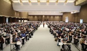 Tes tertulis serta penulisan makalah calon anggota KPU dan Bawaslu yang berlangsung di Jakarta International Expo, Jakarta, Rabu. (ANTARA/HO-Timsel calon anggota KPU Bawaslu)