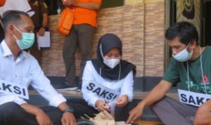 Nani Si Pengirim Sate Sianida Dituntut 18 Tahun Penjara, Keluarga Korban Tak Puas Nani Si Pengirim Sate Sianida Dituntut 18 Tahun Penjara, Keluarga Korban Tak Puas