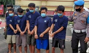 Lima pelaku pengeroyokan yang mengakibatkan korban tewas. (Yully S Yulianty/Jabar Ekspres)