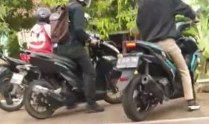 Mobil Pikap Terjun ke Jurang di Cirebon, Satu Penumpang Tewas Mobil Pikap Terjun ke Jurang di Cirebon, Satu Penumpang Tewas