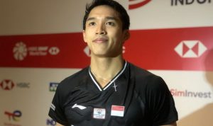 Jonatan Christie Kalahkan Chico di 16 besar Indonesia Open 2021 Jonatan Christie lolos ke babak perempat final nomor tunggal putra Indonesia Open 2021 setelah mengalahkan Chico Aura Dwi Wardoyo di Bali, Kamis. ANTARA/Roy Rosa Bachtiar