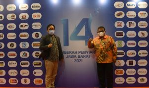 Ketua Komisi I DPRD Jabar Bedi Budiman Bersama KPID Jabar