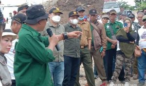 Ribuan Petani Penggarap Siap Jaga Hutan Karawang Ribuan Petani Penggarap Siap Jaga Hutan Karawang