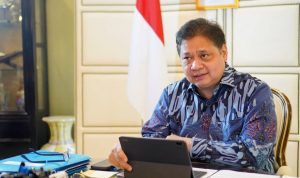 Menteri Koordinator Bidang Perekonomian Airlangga Hartarto ketika memberikan sambutan dalam acara secara virtual