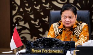 Menteri Koordinator Bidang Perekonomian Airlangga Hartarto ketika menghadiri acara peluncuran penelitian PT Grab Teknologi Indonesia