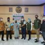 Relawan Jabar Bergerak Kota Cimahi meresmikan dan memberikan kunci rumah kepada pemilik setelah dilakukan perbaikan