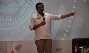 Bupati Sumedang, H Dony Ahmad Munir.