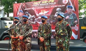 Kapolda Jabar, Irjen Pol Suntana (tengah) saat menyampaikan harapannya pada HUT Korps Brimob Polri ke-76 di Markas Brimob Jabar pada Minggu (14/11).