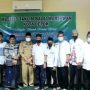 Kepala Diskominfo Depok, Manto (kelima dari kiri) seusai menghadiri pengajian perdana Majelis Taklim Balwan. (Istimewa)