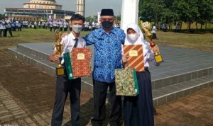 SMPN 2 Padalarang Raih Juara 1 Atletik Putra dan Putri KOSN Siswa Siswi SMPN 2 Padalarang Raih penghargaan Juara 1 Atletik dalam KOSN.