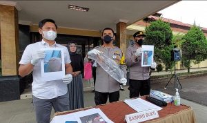kasus suami bacok istri perselingkuhan