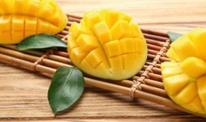 10 Dampak Buruk Terlalu Banyak Mengonsumsi Mangga