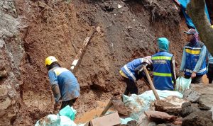 longsor di cipageran perbaikan ngatiyana cimahi