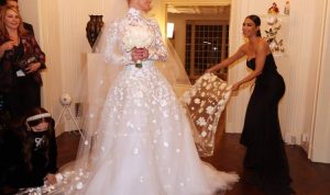 Paris Hilton Resmi Menikah di Usia 40 Tahun, Begini Curahan Hatinya