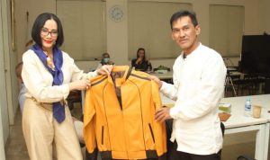 Dukung UMKM, Desainer Poppy Dharsono Promosikan Fashion Lokal ke Italia poppy dharsono