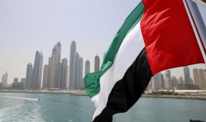 Arsip - Bendera UEA berkibar di atas kapal di Dubai Marina, Dubai, Uni Emirat Arab, Mei 2015. (ANTARA/Reuters/as)